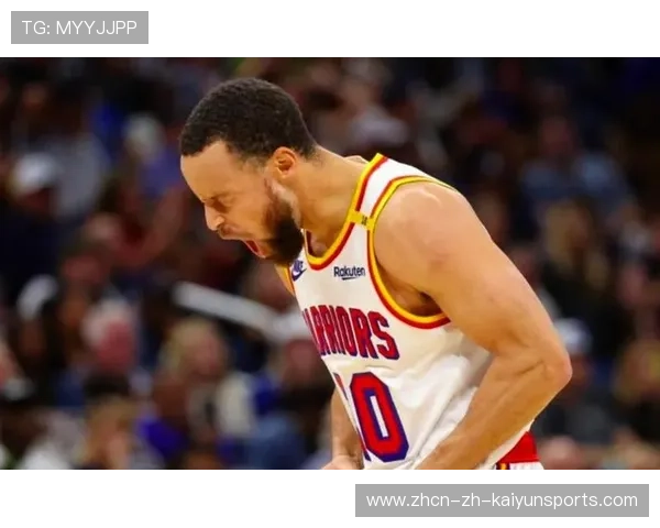 勇士克莱定点开火,底角三分连中 勇士克莱定点开火,底角三分连中